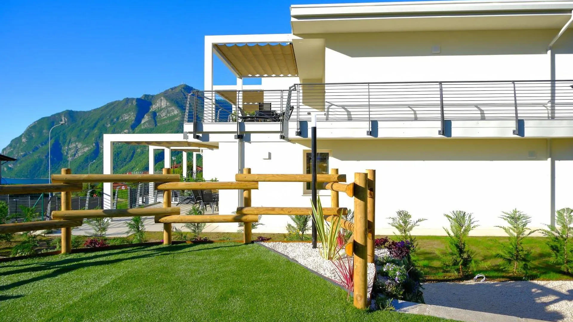Costa Blu - Pool & Terrace Lake View Riva di Solto Appartamento